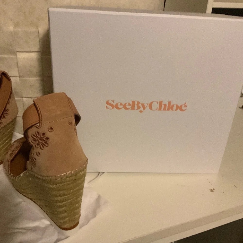 See by Chloe pink floral laser cut suede espadrille wedge, size 8 (38), nwt - Picture 5 of 5